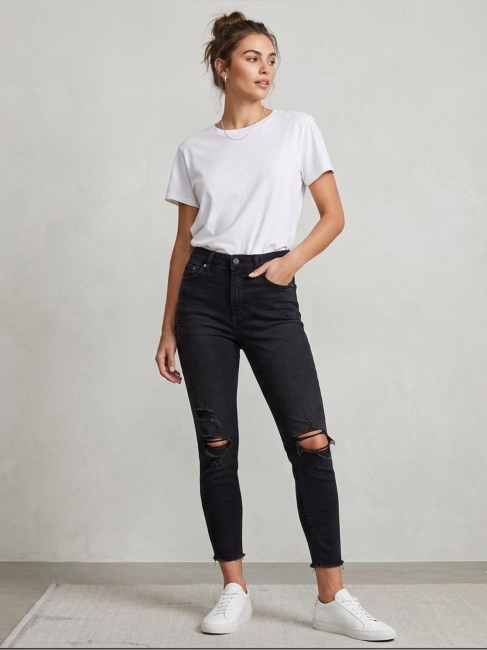 HUE Black Skinny Distressed Women's Jeans